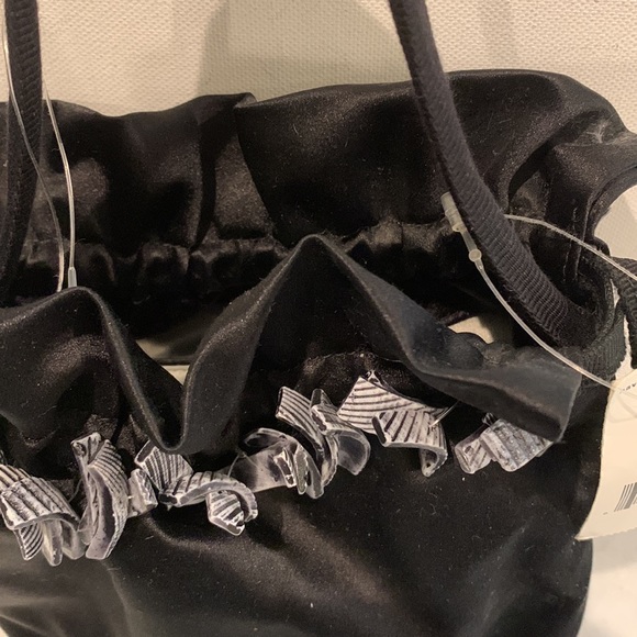 Kate Spade ♠️ Black Silk Bag Cinque Terre Capri Coral Shells Evening Bag NWT 🖤 - Picture 3 of 16